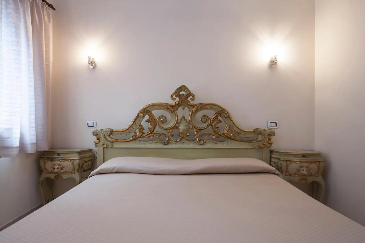 Bed and Breakfast Casa Del Melograno Wenecja 3*,